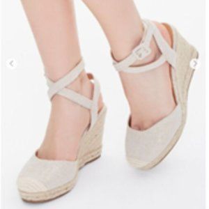 NWT NEVER WORN Crisscross ankle-strap espadrille wedges